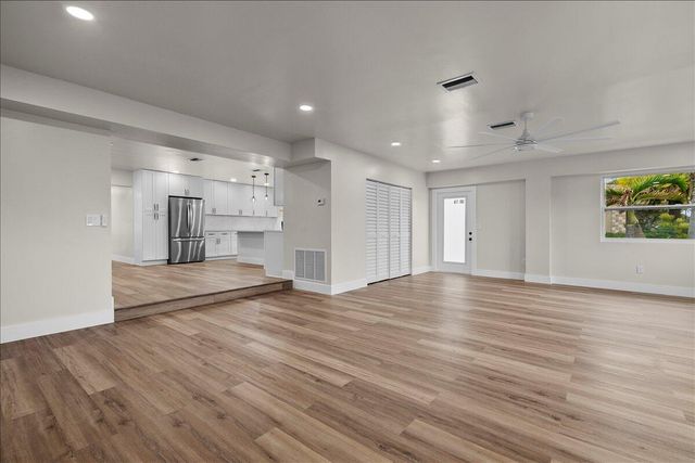 426 Bayberry Drive, West Palm Beach, FL 33403