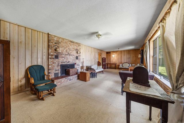 225 Watkins, Mount Ida, AR 71957