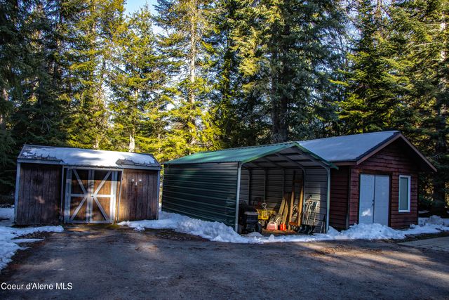 608 Meadowlark LN, Sandpoint, ID 83864