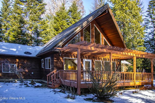 608 Meadowlark LN, Sandpoint, ID 83864