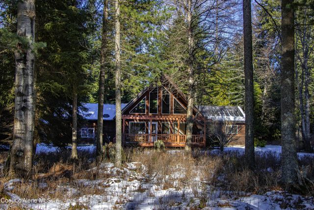 608 Meadowlark LN, Sandpoint, ID 83864