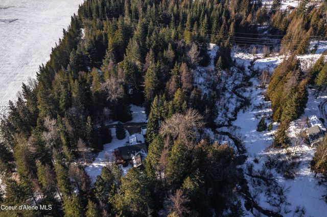 608 Meadowlark LN, Sandpoint, ID 83864