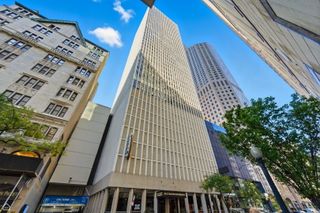 100 E Walton Place 10C, Chicago, IL 60611