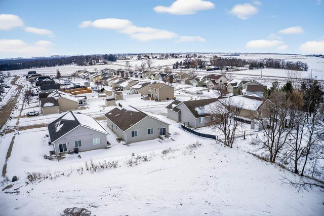 4803 Millenium Drive, Cedar Falls, IA 50613