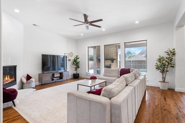 1751 Hunters Lane, Flower Mound, TX 75028