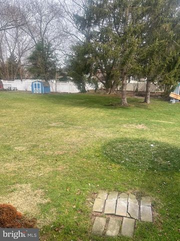 639 N LIME ST, Elizabethtown, PA 17022