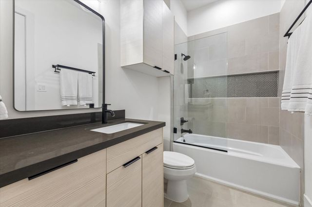 2435 Sheridan Street, Houston, TX 77030