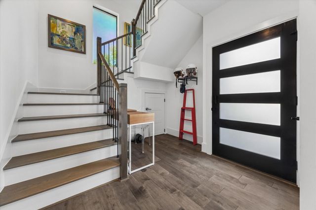 2435 Sheridan Street, Houston, TX 77030