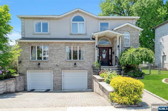 244 McElroy Avenue, Fort Lee, NJ 07024