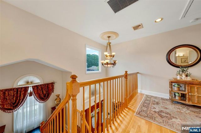 244 McElroy Avenue, Fort Lee, NJ 07024