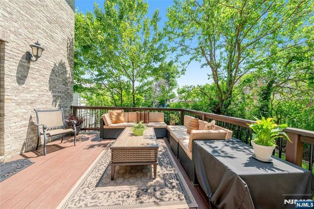 244 McElroy Avenue, Fort Lee, NJ 07024