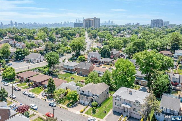 244 McElroy Avenue, Fort Lee, NJ 07024