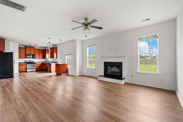 42 Navajo Trail, Fort Mitchell, AL 36856