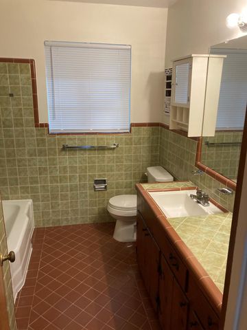 4414 Willowbend Boulevard, Houston, TX 77035