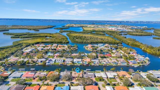 63 Yacht Haven Drive, Cocoa Beach, FL 32931