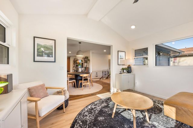 9909 Oakland Avenue S, Bloomington, MN 55420