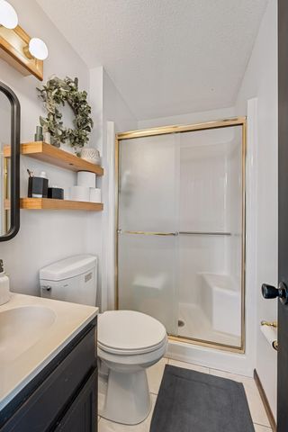 9909 Oakland Avenue S, Bloomington, MN 55420