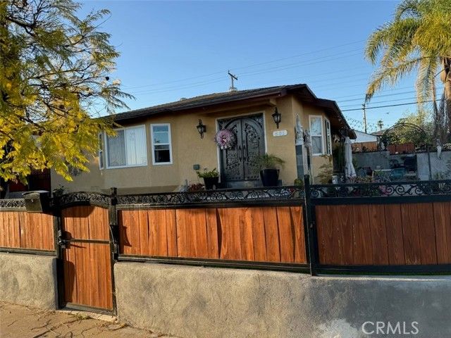 501 Almora Street, Monterey Park, CA 91754
