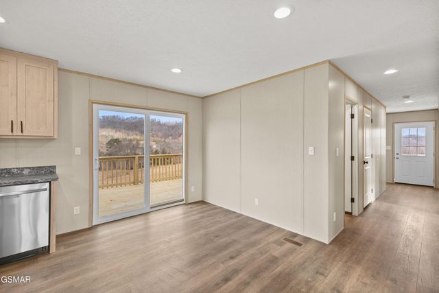 1111 Stanley Valley Road, Rogersville, TN 37857