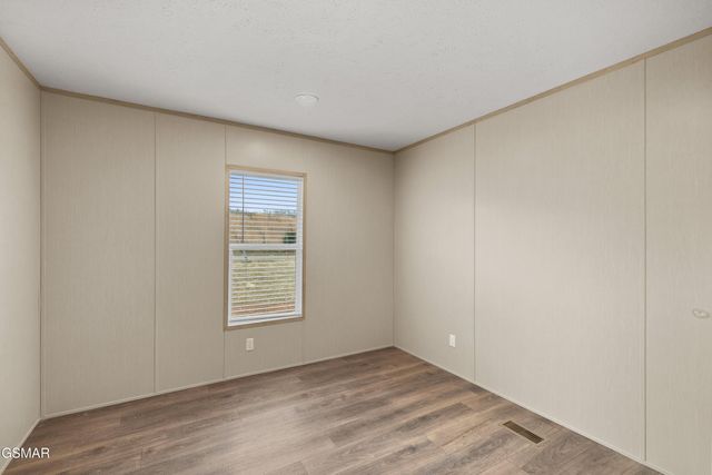 1111 Stanley Valley Road, Rogersville, TN 37857