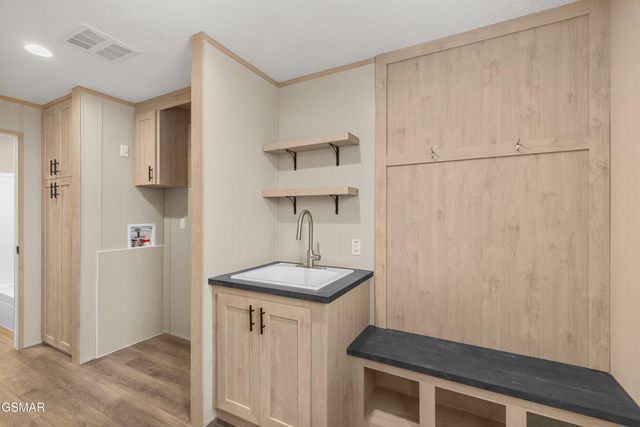 1111 Stanley Valley Road, Rogersville, TN 37857