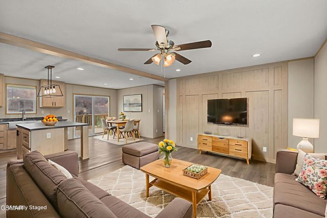 1111 Stanley Valley Road, Rogersville, TN 37857