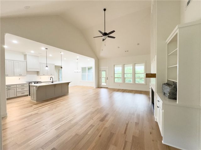 4 Burghead Place, Bella Vista, AR 72715