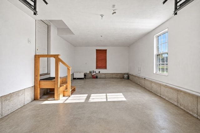 12 Wood Ln, Lawrence, MA 01843