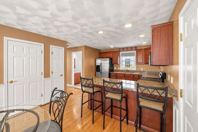 12 Wood Ln, Lawrence, MA 01843