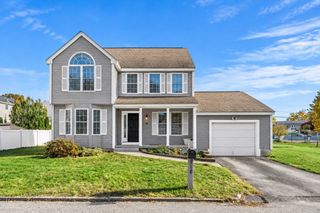 12 Wood Ln, Lawrence, MA 01843