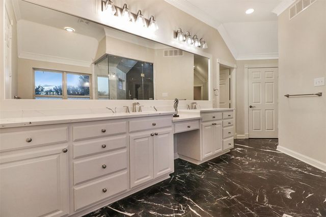 2429 Texas Plume Road, Cedar Hill, TX 75104