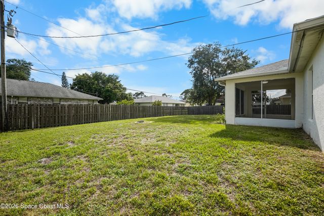 1454 Graves Street SE, Palm Bay, FL 32909