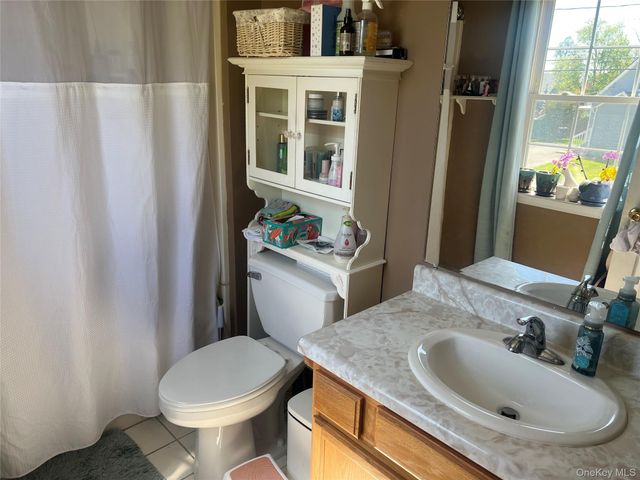 80 Excelsior Avenue, Middletown, NY 10940