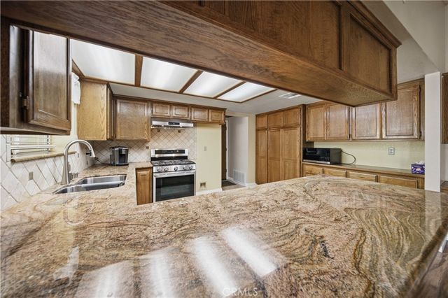 12820 E Avenue W13, Pearblossom, CA 93553