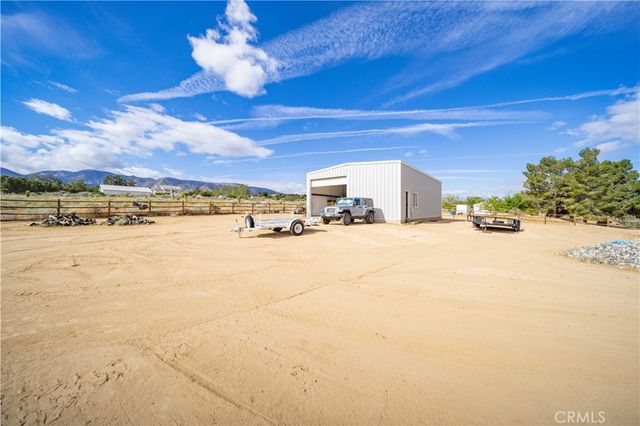 12820 E Avenue W13, Pearblossom, CA 93553