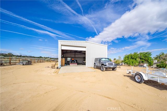 12820 E Avenue W13, Pearblossom, CA 93553