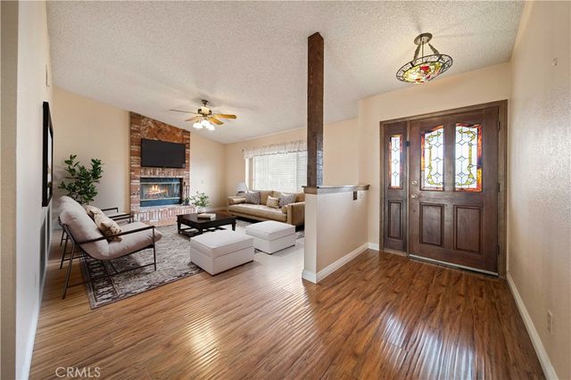 12820 E Avenue W13, Pearblossom, CA 93553