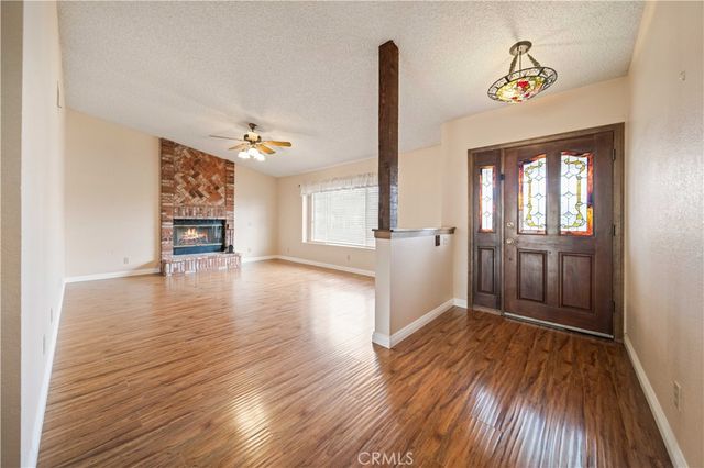 12820 E Avenue W13, Pearblossom, CA 93553