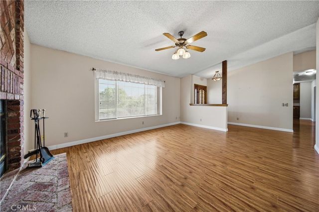 12820 E Avenue W13, Pearblossom, CA 93553