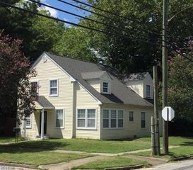 17 Prospect PW, Portsmouth, VA 23702