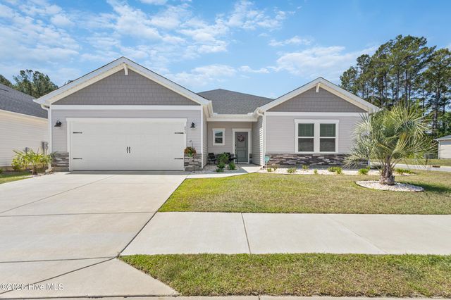 653 NW Blackthorne Circle NW, Calabash, NC 28467