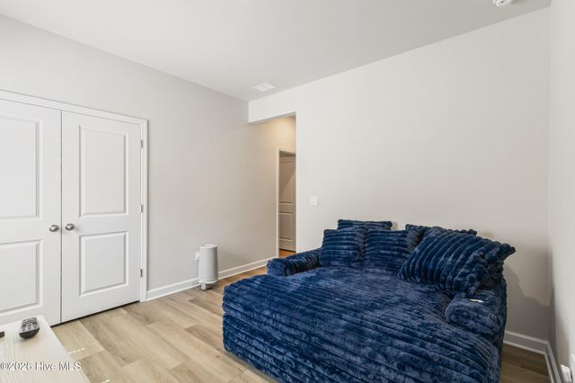 653 NW Blackthorne Circle NW, Calabash, NC 28467