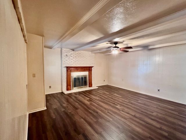 8108 Rush Street, Benbrook, TX 76116