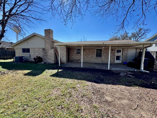 8108 Rush Street, Benbrook, TX 76116