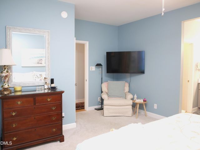 802 Mill Greens Court, Raleigh, NC 27609