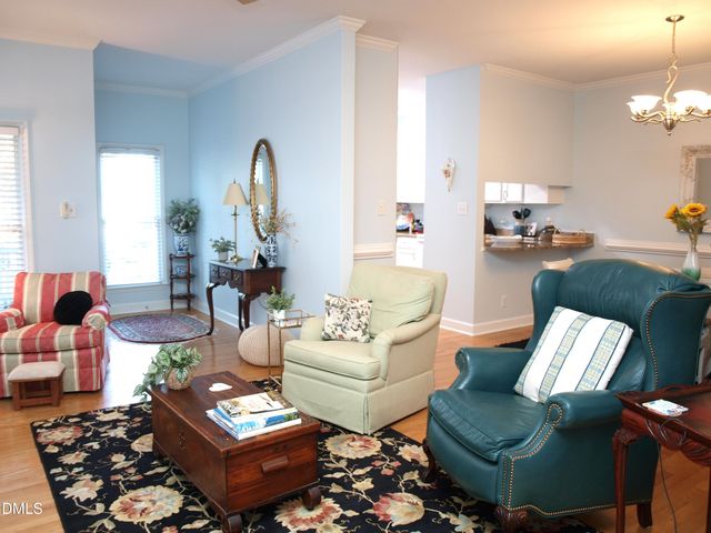 802 Mill Greens Court, Raleigh, NC 27609