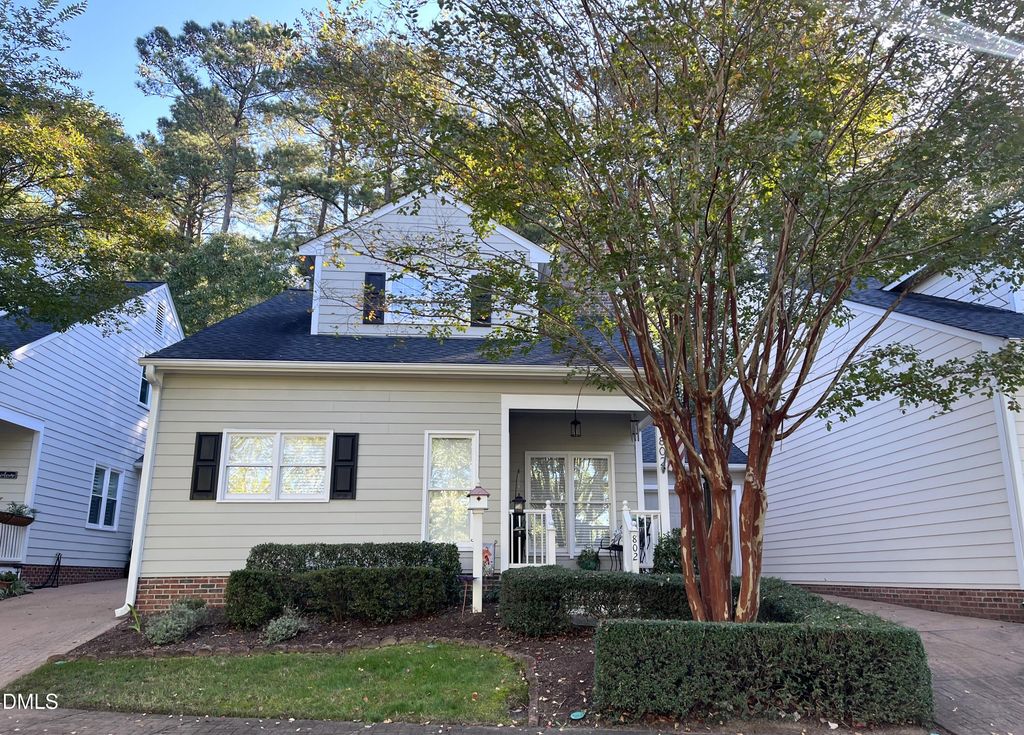 802 Mill Greens Court, Raleigh, NC 27609