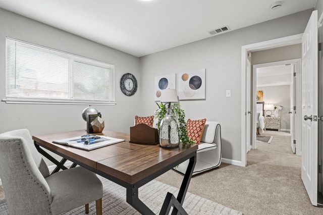 126 Barton Way, Sacramento, CA 95838