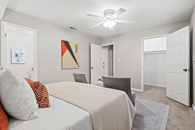 126 Barton Way, Sacramento, CA 95838