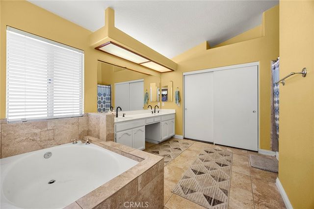 474 Bristol, Corona, CA 92879